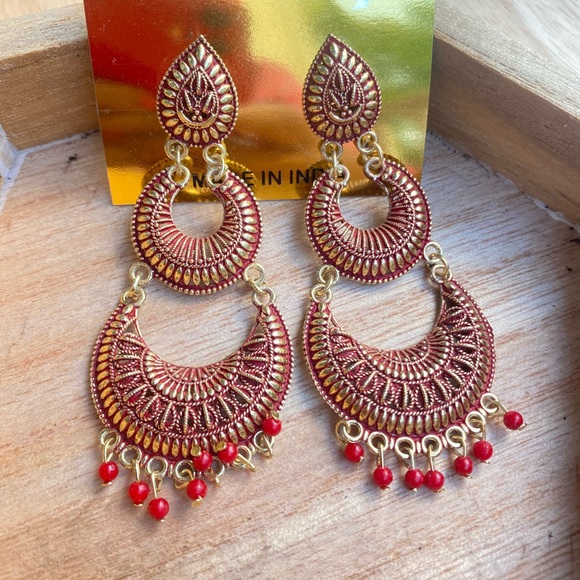 EXPRESS EARINGS - Picture 3 of 8